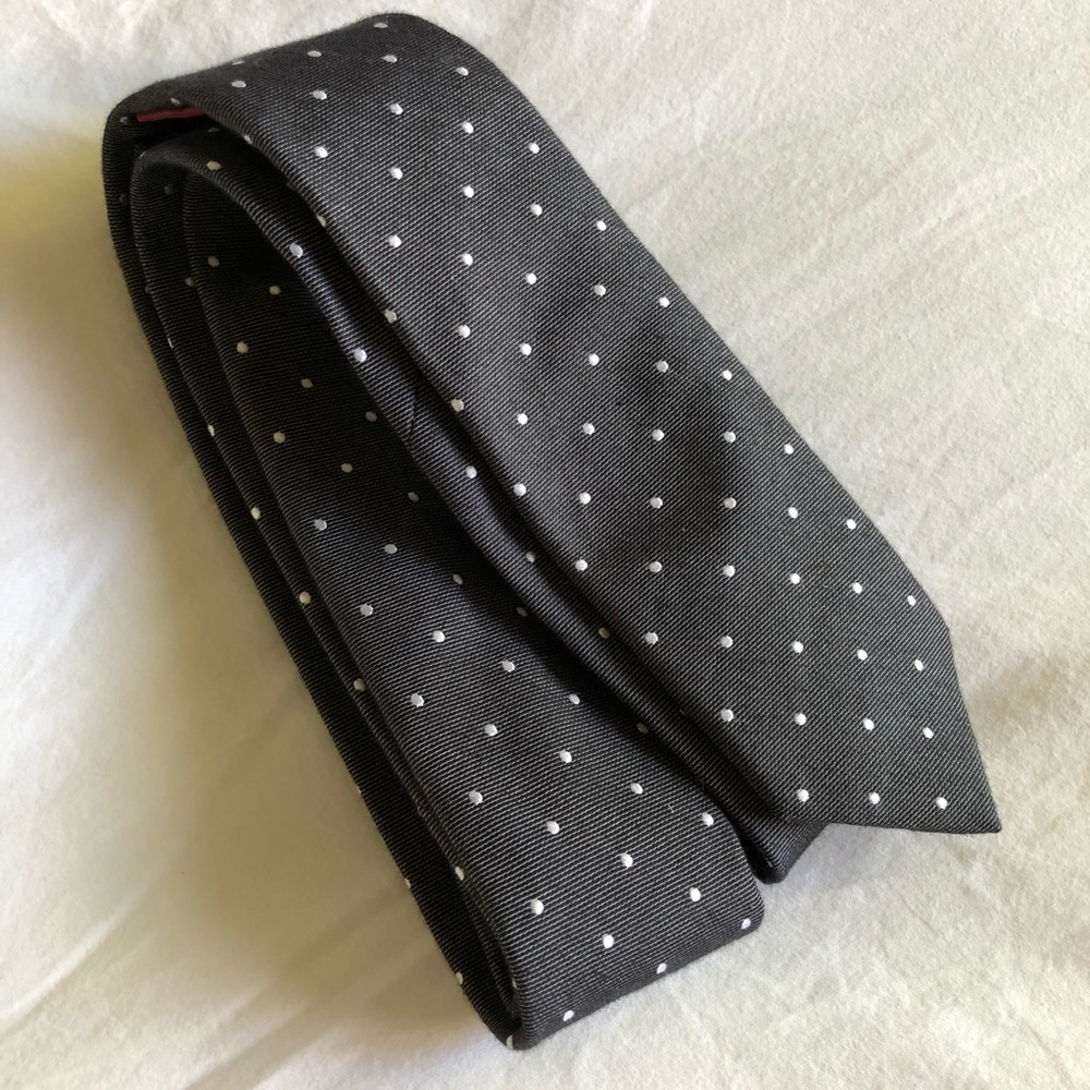 Original Penguin dotted skinny tie